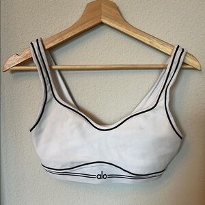 ALO Yoga Airbrush Sports Bra